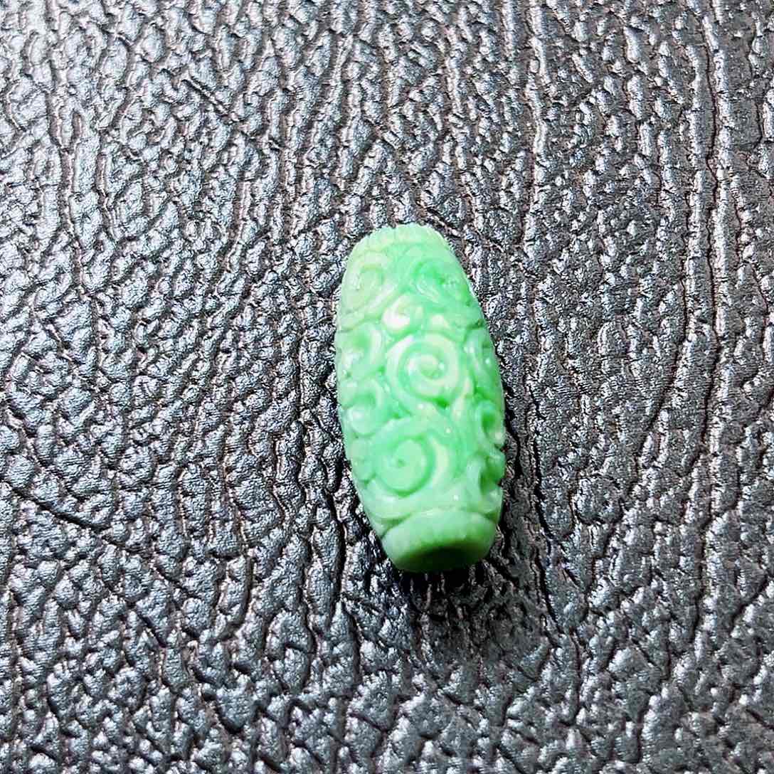 颈饰银S925镶嵌翡翠