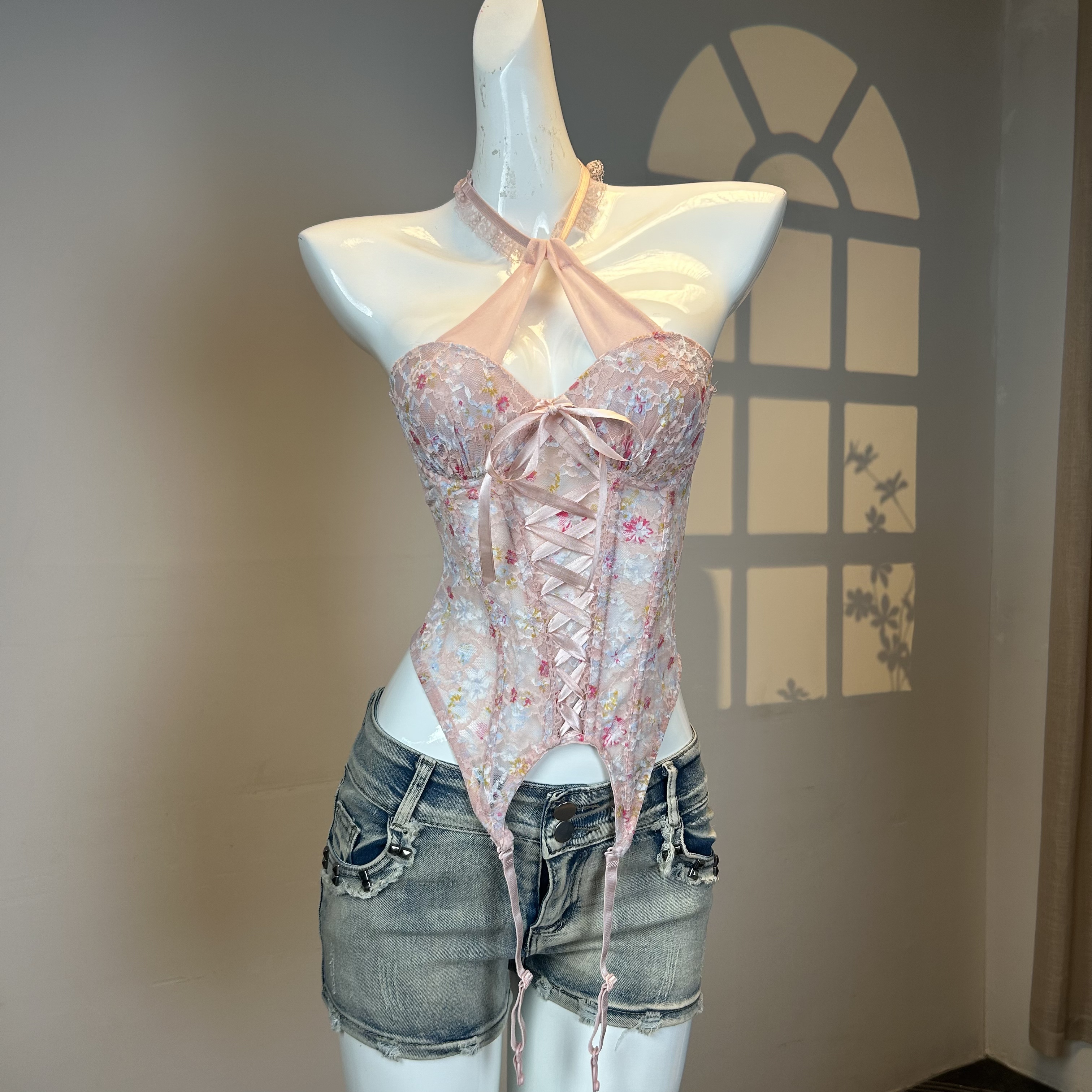 蕾丝睡裙性感女士法式小胸轻奢