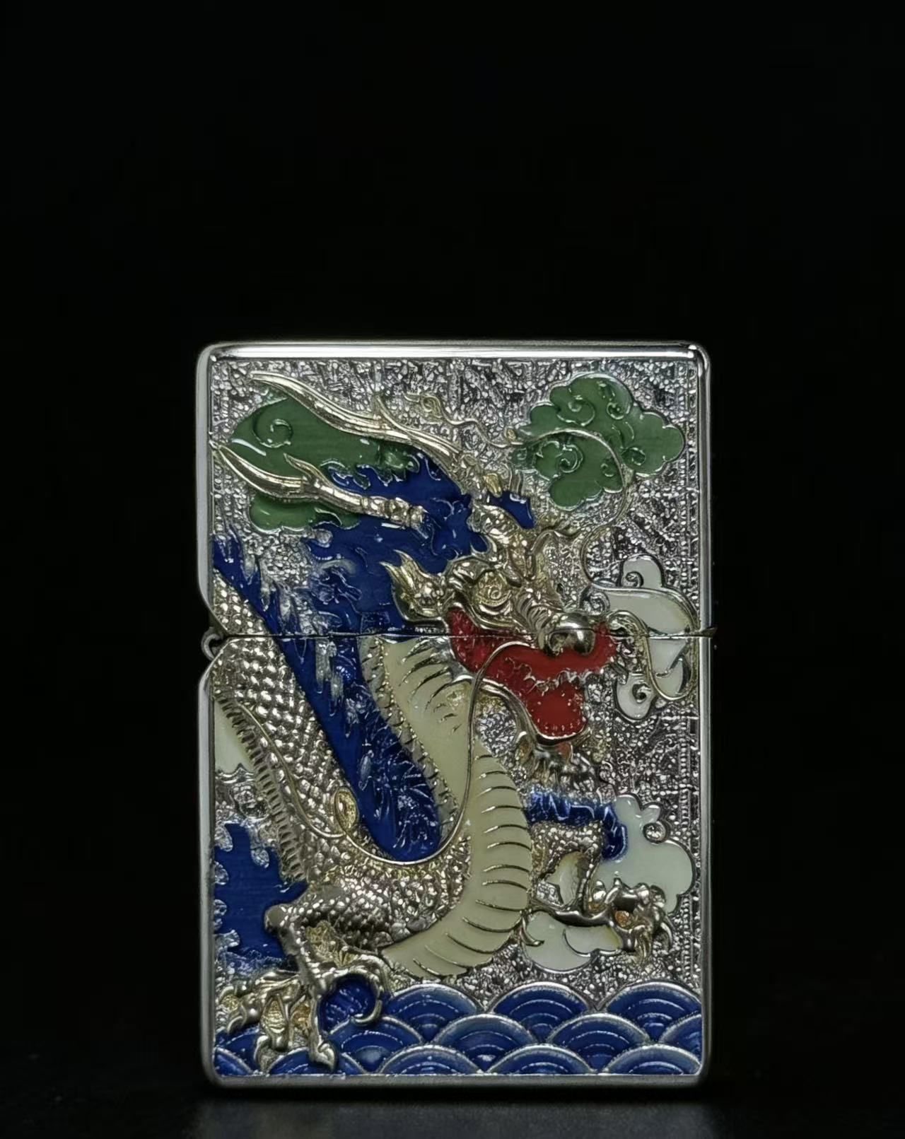 大威天龙银打火机【全新机无油】