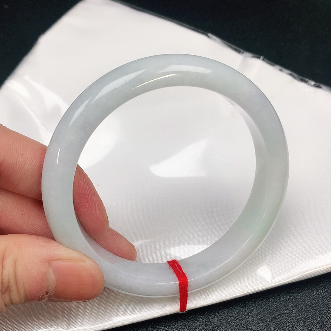 翡翠手镯未镶嵌圈58