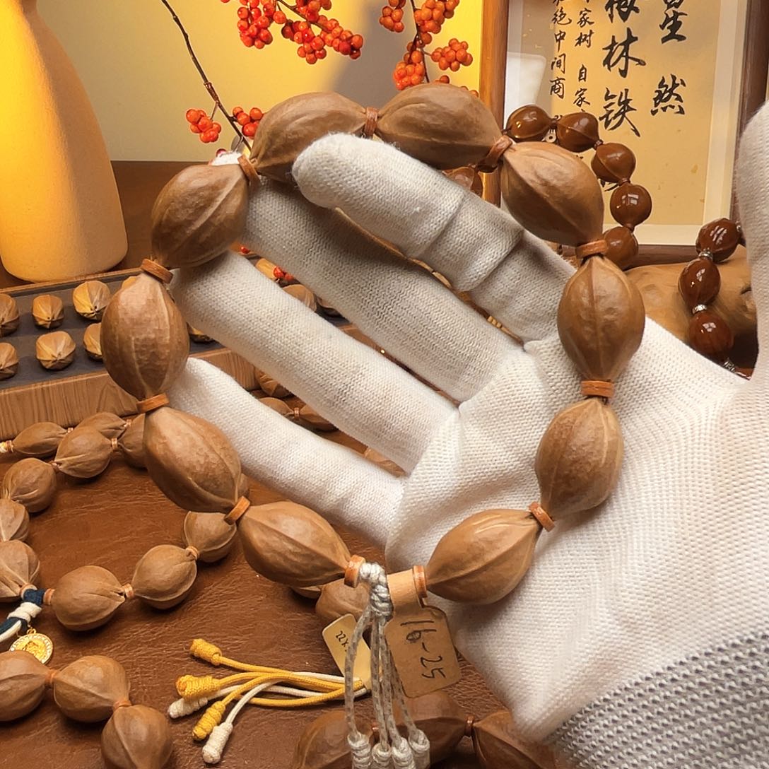 大***、手串橄榄核梅林铁核16*25