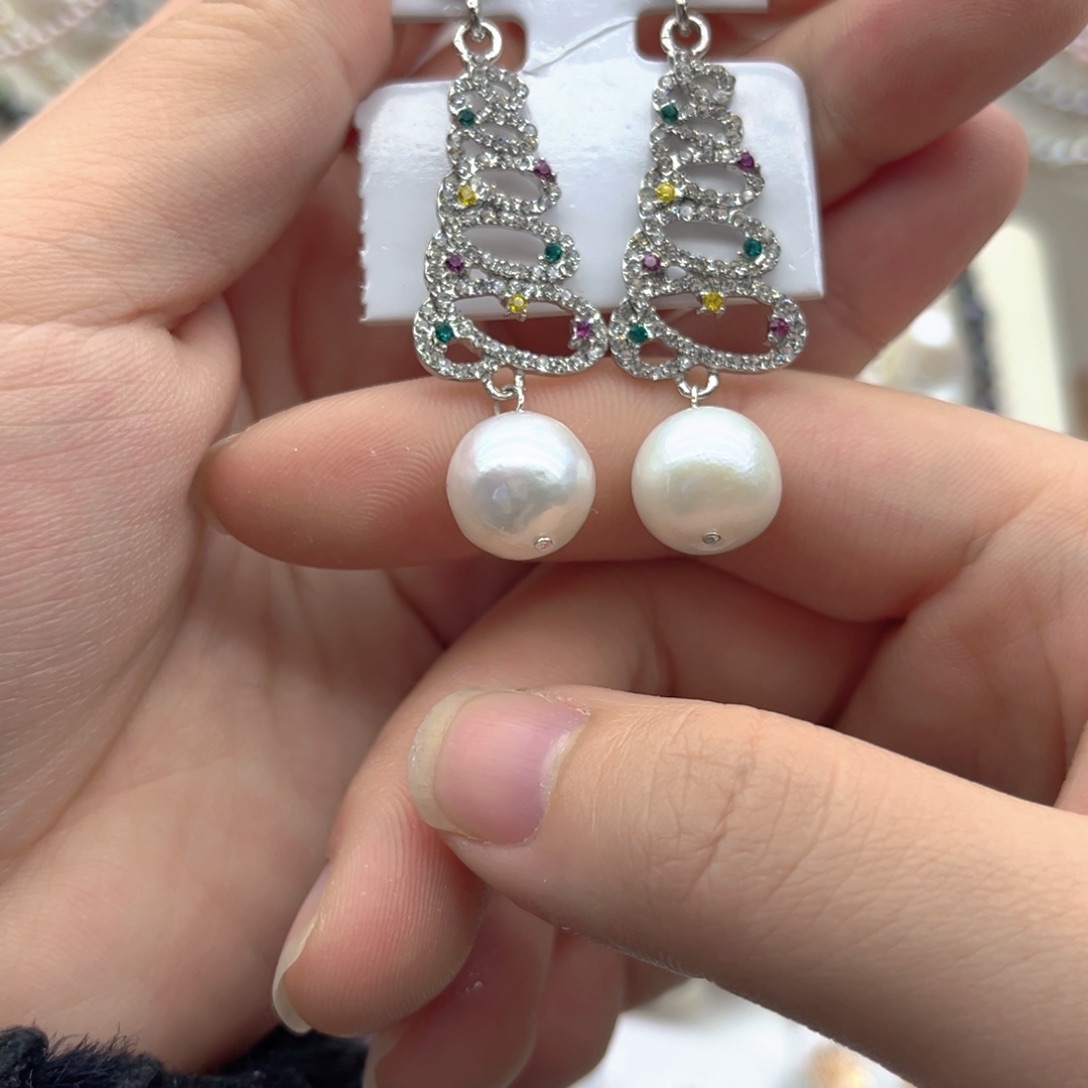 颈饰未镶嵌淡水珍珠