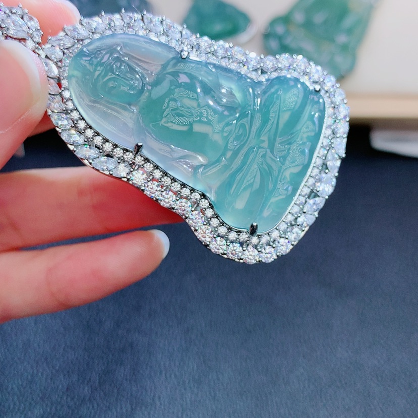 【闪购商品】翡翠颈饰未镶嵌翡翠