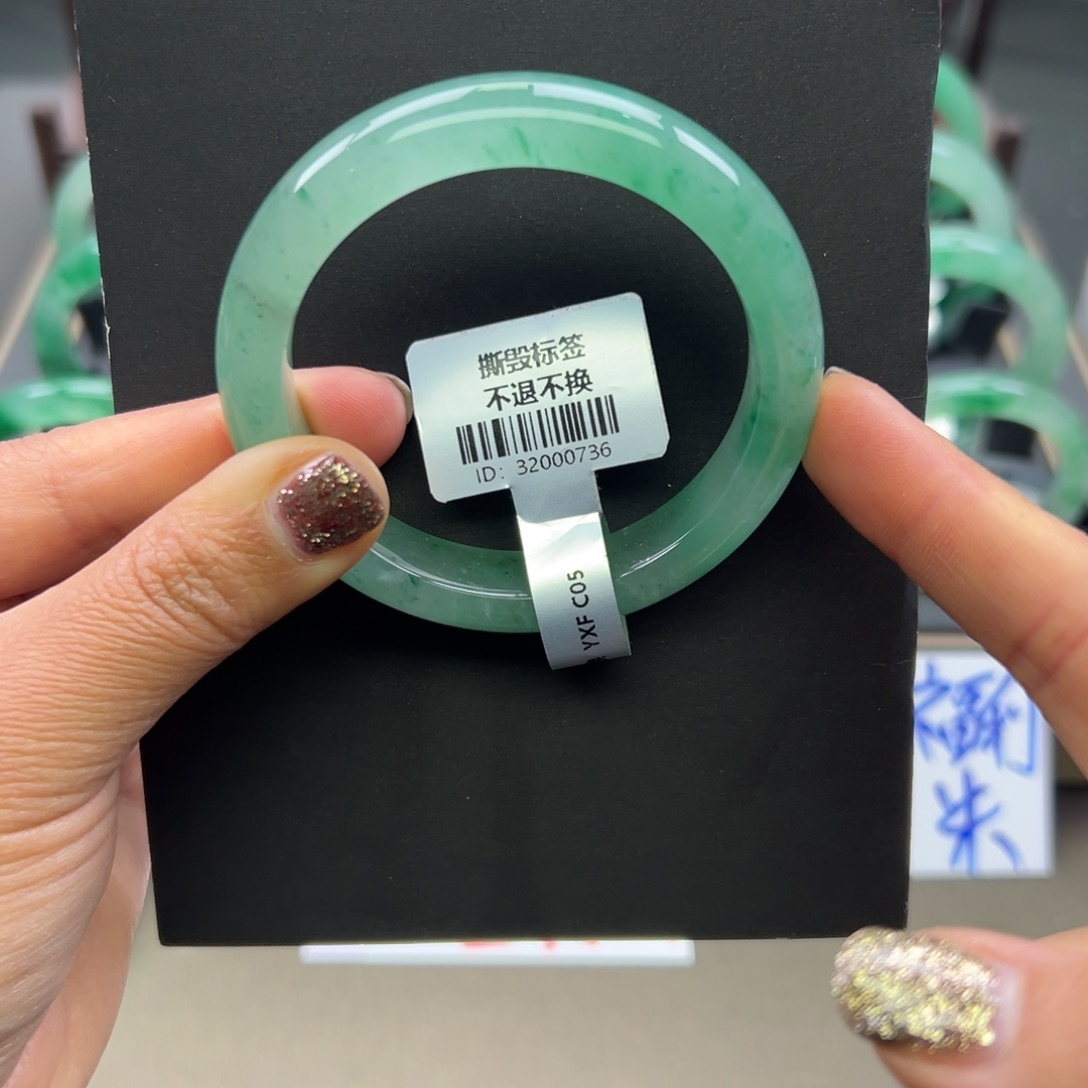 月***珠石英质玉未镶嵌手镯琦琦+55