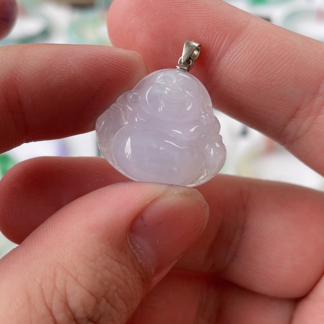 翡翠颈饰未镶嵌佛公