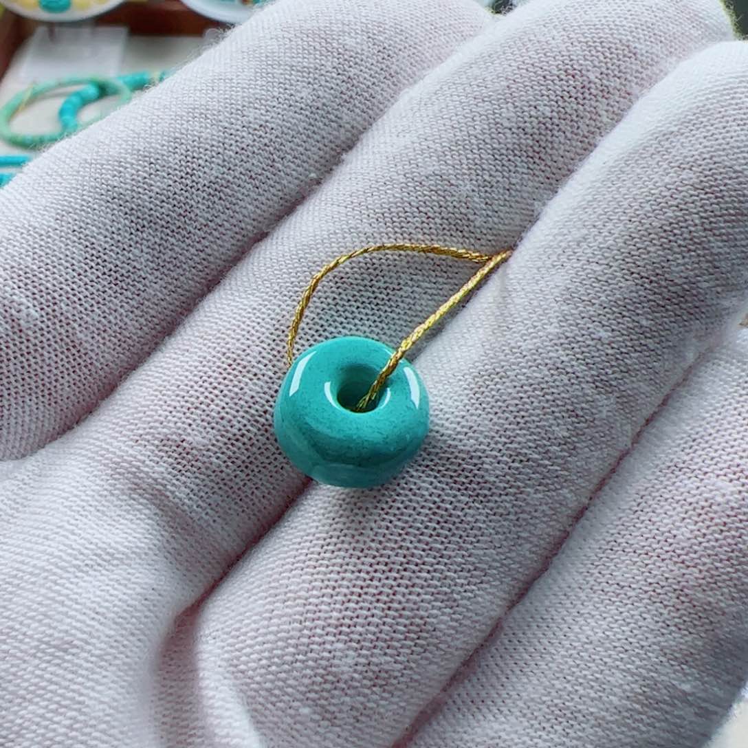 绿松石挂件未镶嵌1个