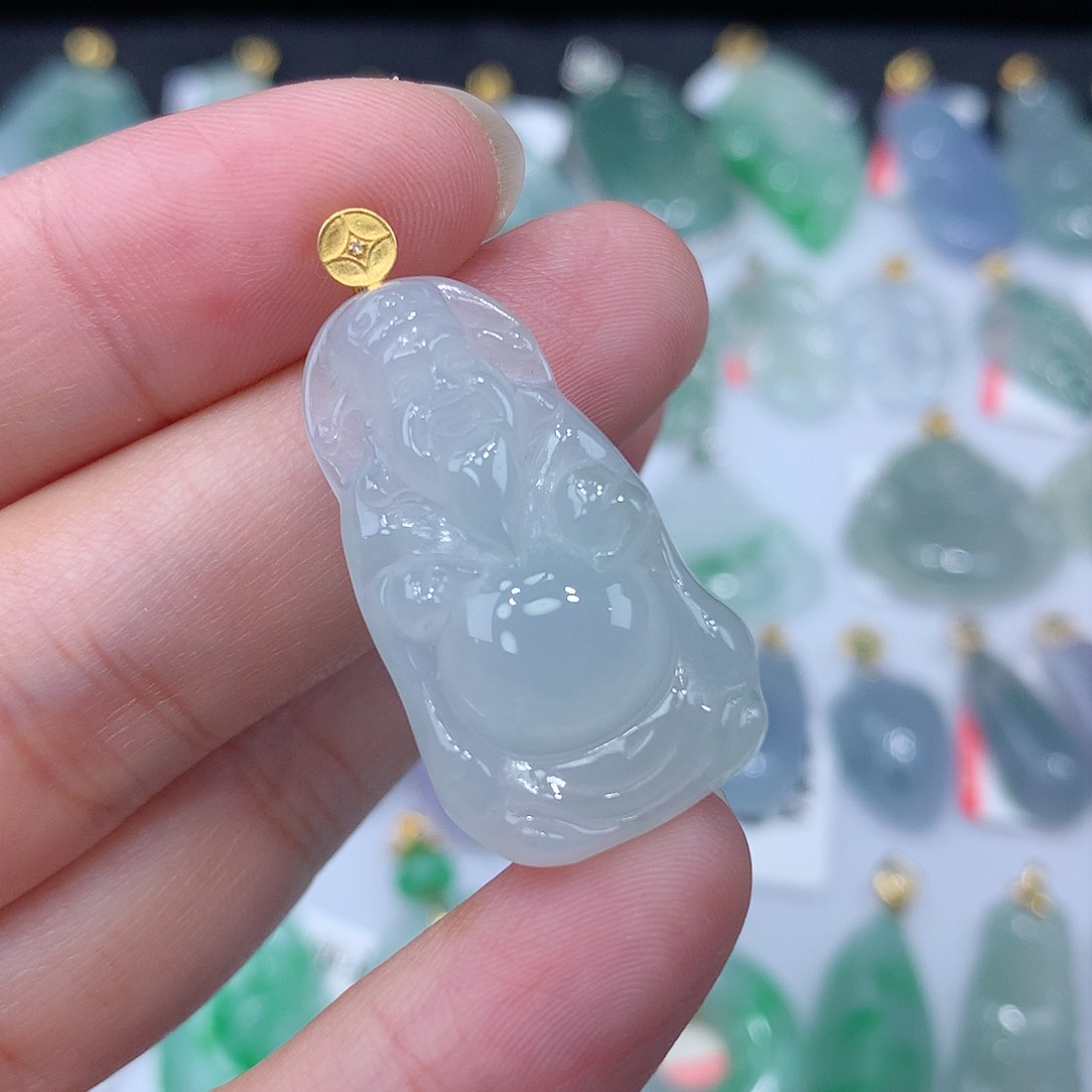 翡翠颈饰18K金镶嵌财神