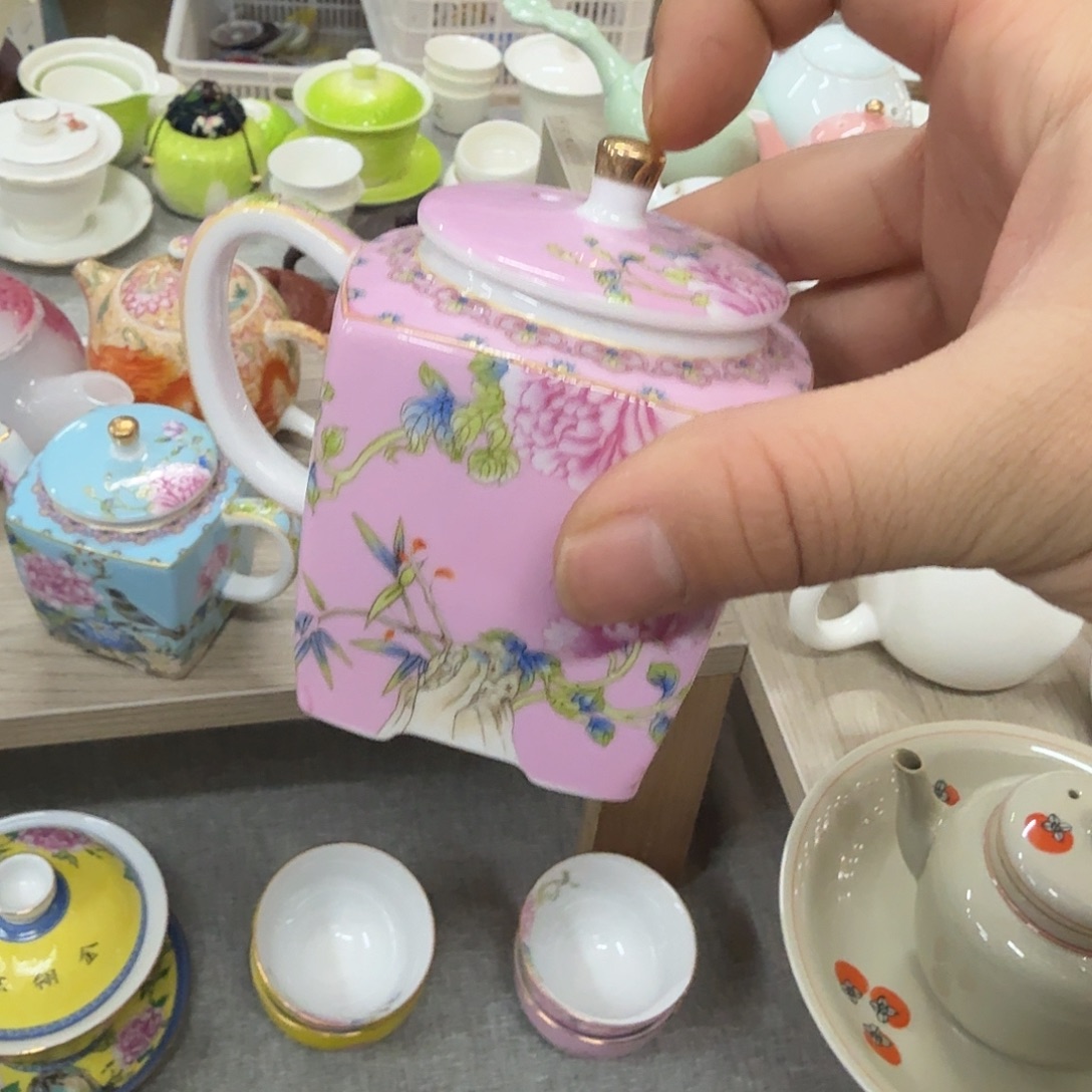 陶杯子粉喜鹊壶一个陶瓷