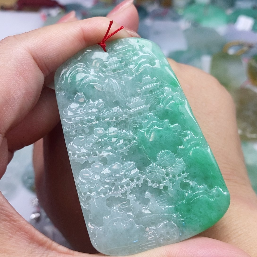 颈饰未镶嵌翡翠天然缅甸A货翡翠山水牌