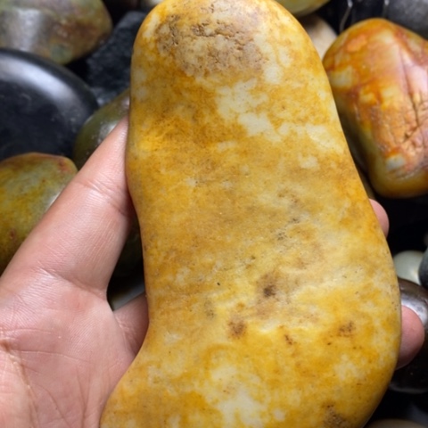 未镶嵌和田玉（糖玉）挂件