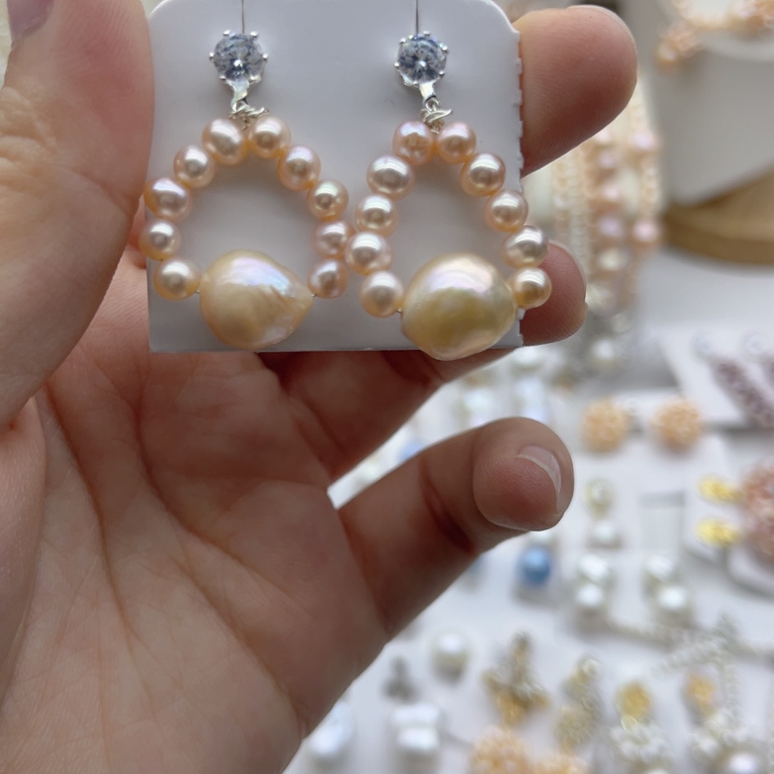 颈饰淡水珍珠未镶嵌