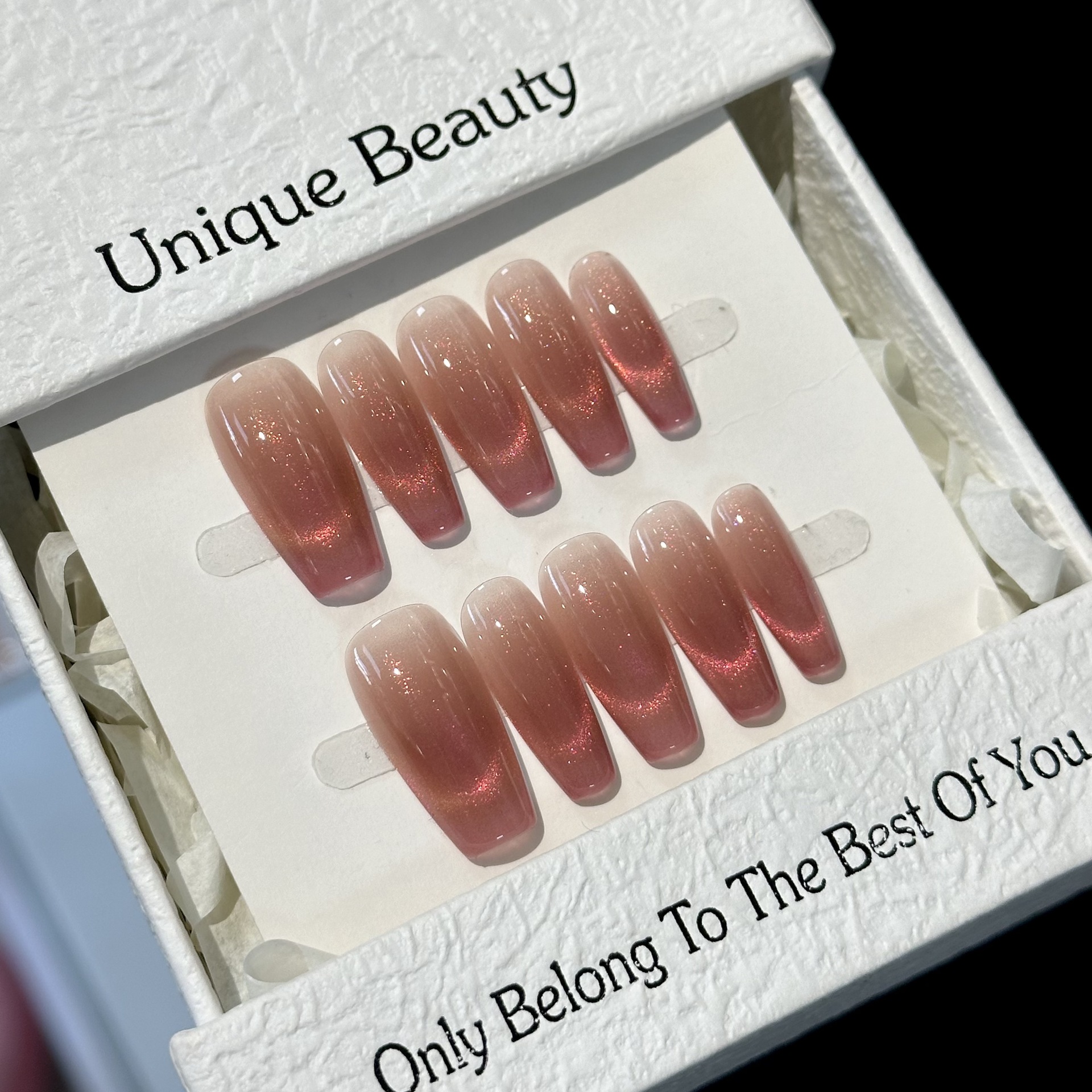 可拆卸假指甲粉红女郎梦幻猫眼穿戴甲粉色光疗美甲手工穿戴甲