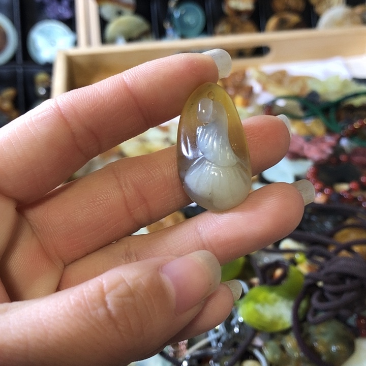 岫玉未镶嵌岫玉挂件