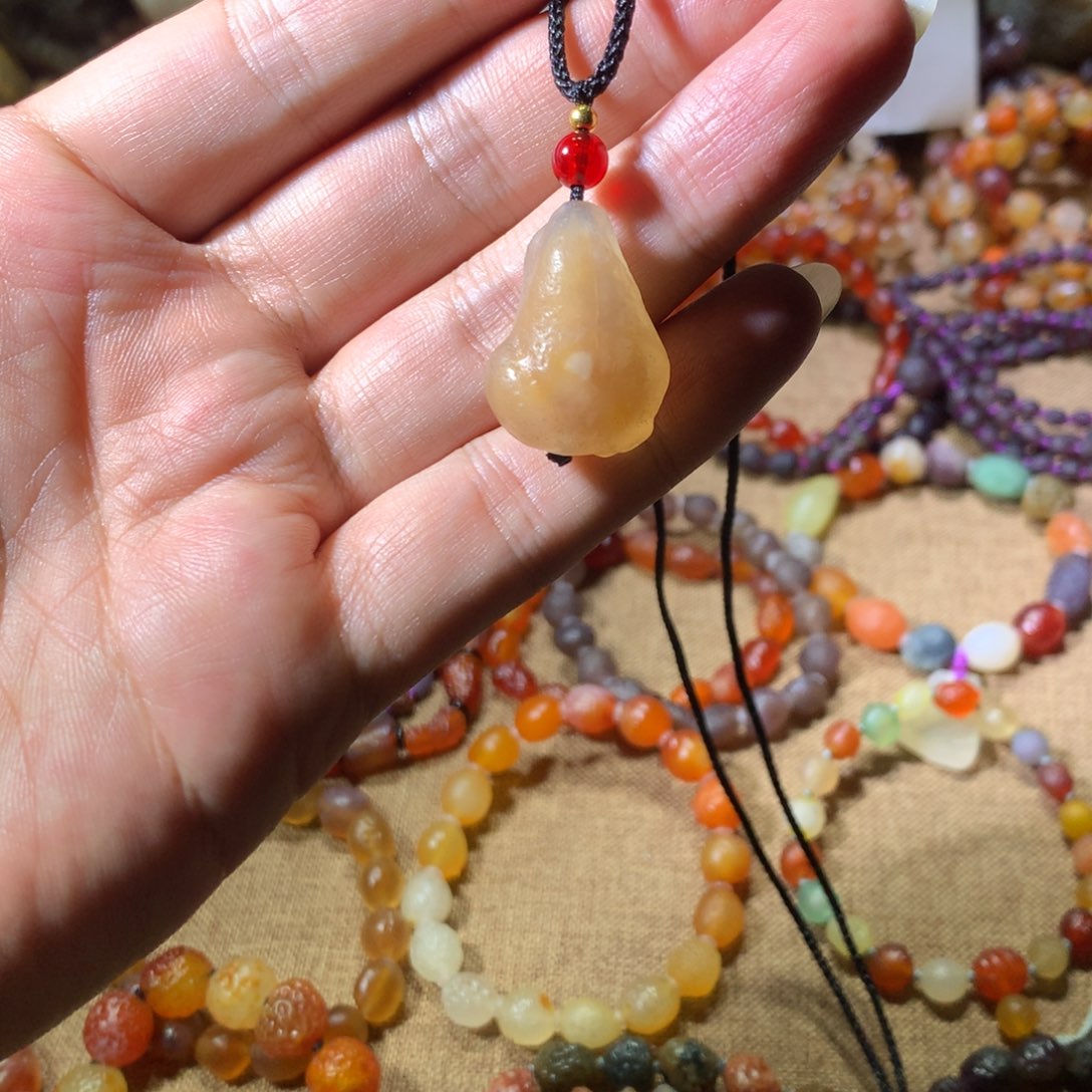 戈壁葡萄干原石筋脉