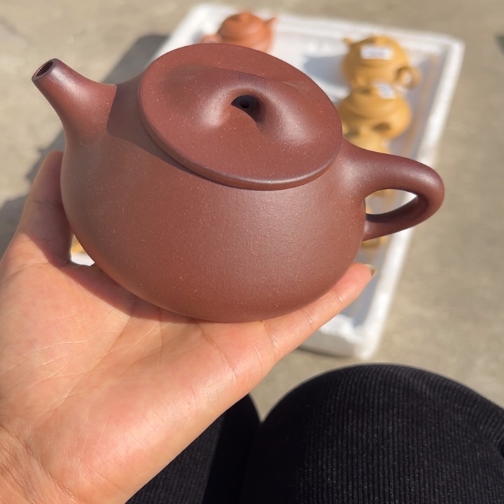 紫砂茶壶底槽清瑕疵300