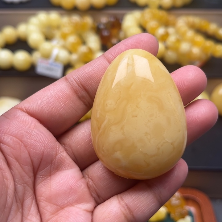 琥珀未镶嵌珠宝奇石M268号妖花