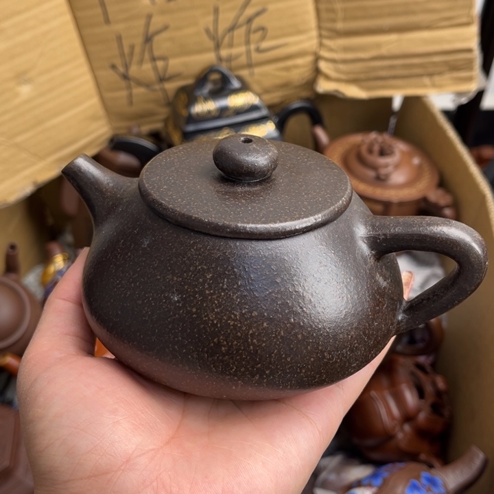 茶壶段泥紫砂壶和