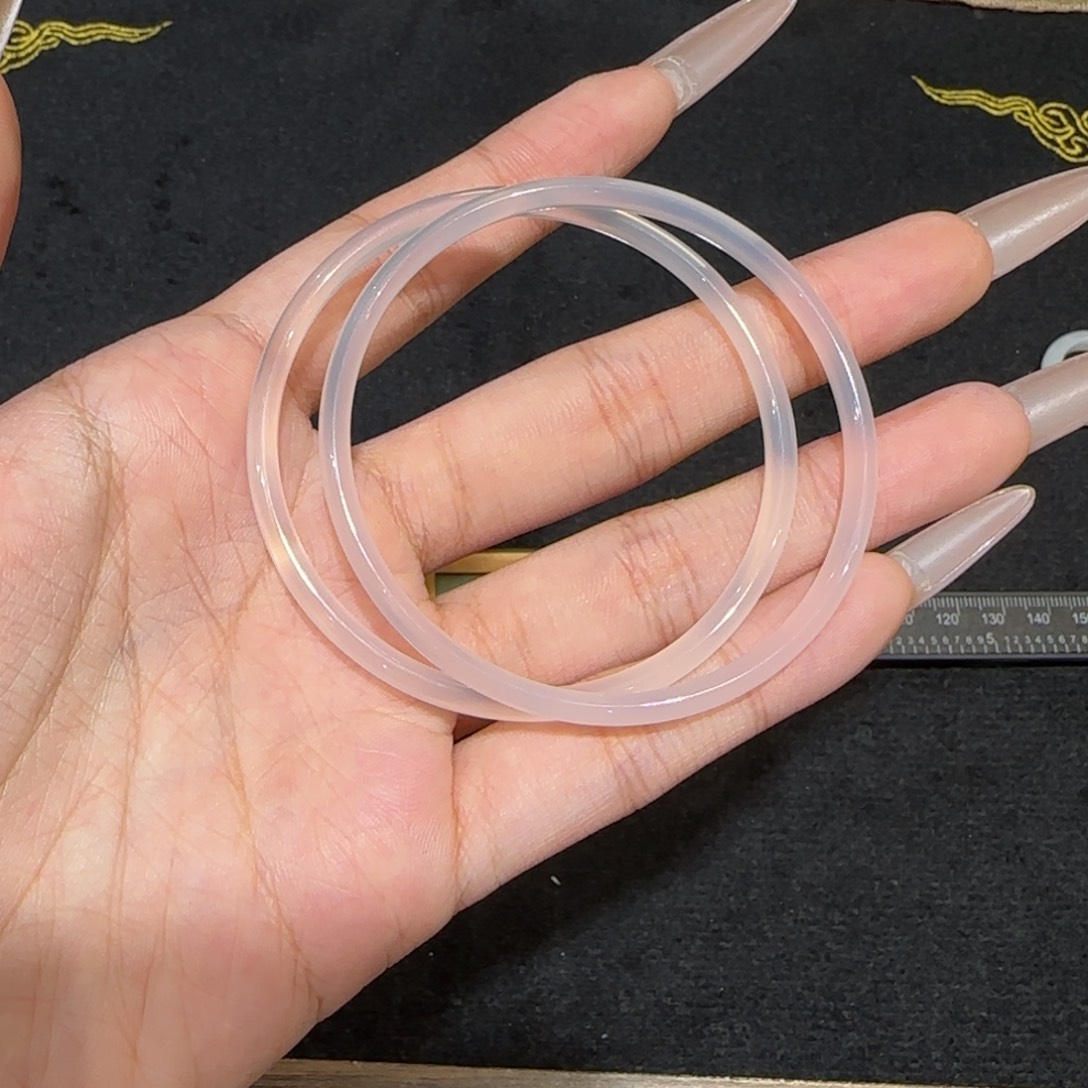 石英质玉未镶嵌手镯叮当二号