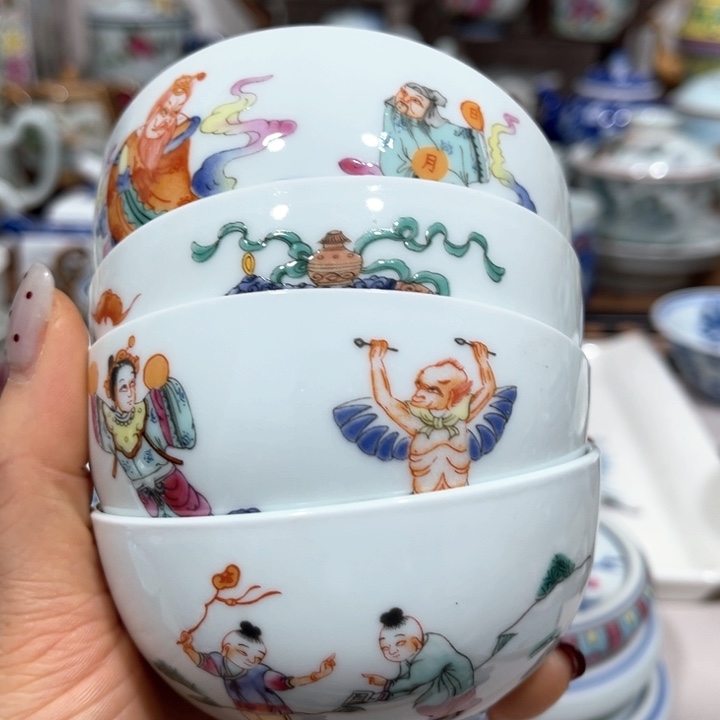 ji lo o ji h h h h h h