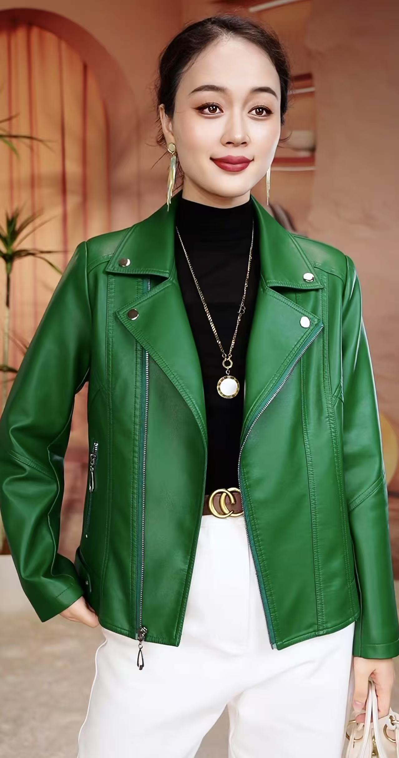 高级感时尚翻领专柜奢侈气质减龄绵羊皮甜鱼少盐原创设计2025年