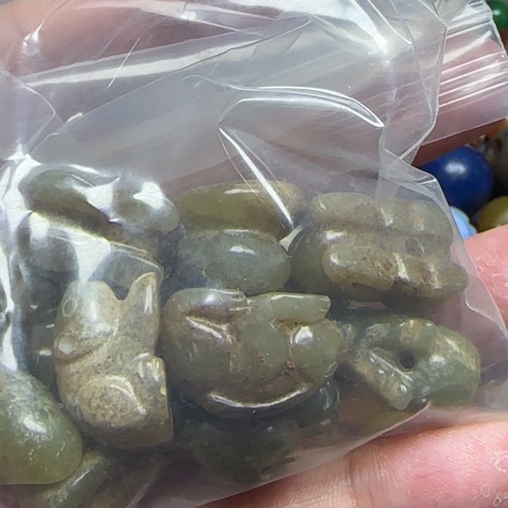 旭***8和田玉（糖玉）未镶嵌挂件