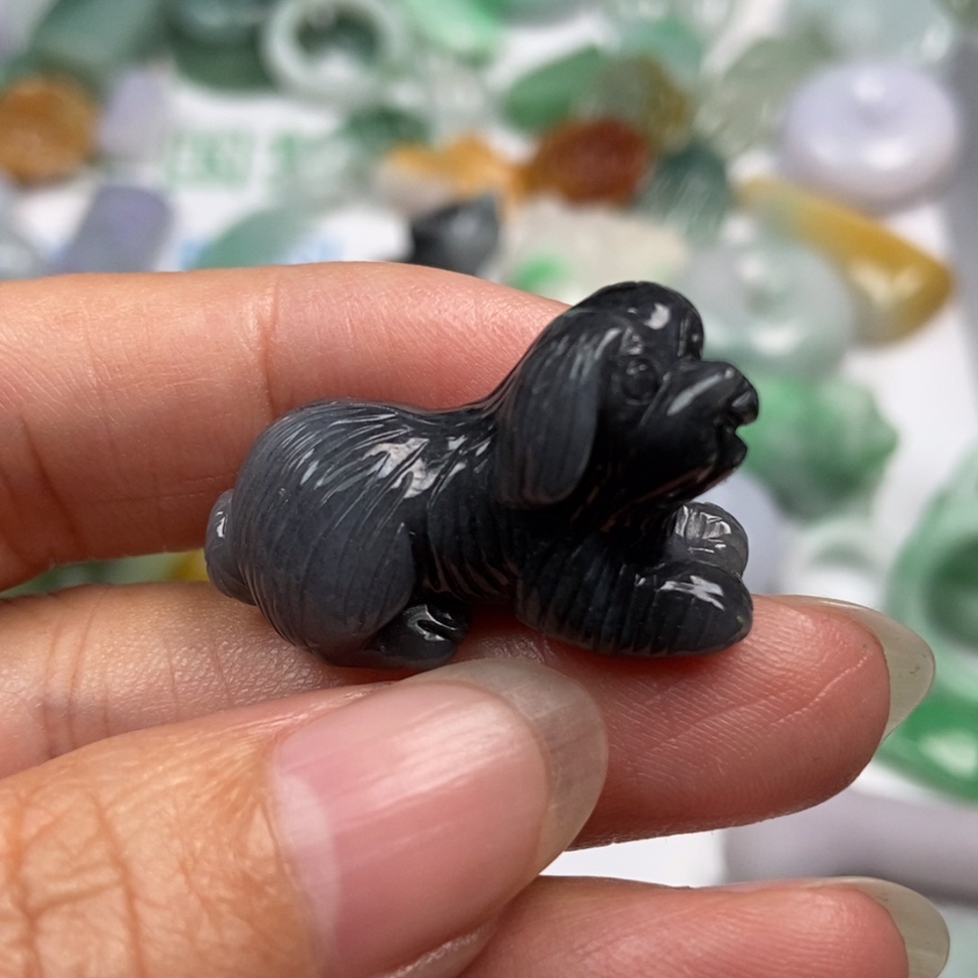 用***8翡翠未镶嵌颈饰翡翠