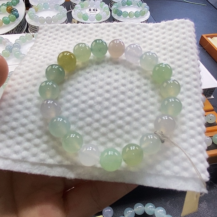 定制翡翠未镶嵌翡翠卡10