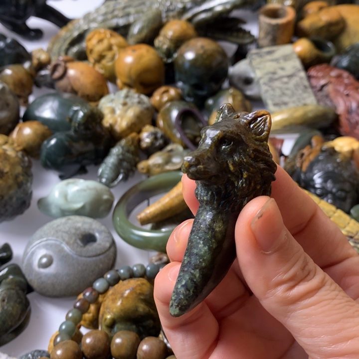 岫岩河磨玉（透闪石质玉）未镶嵌笔搁