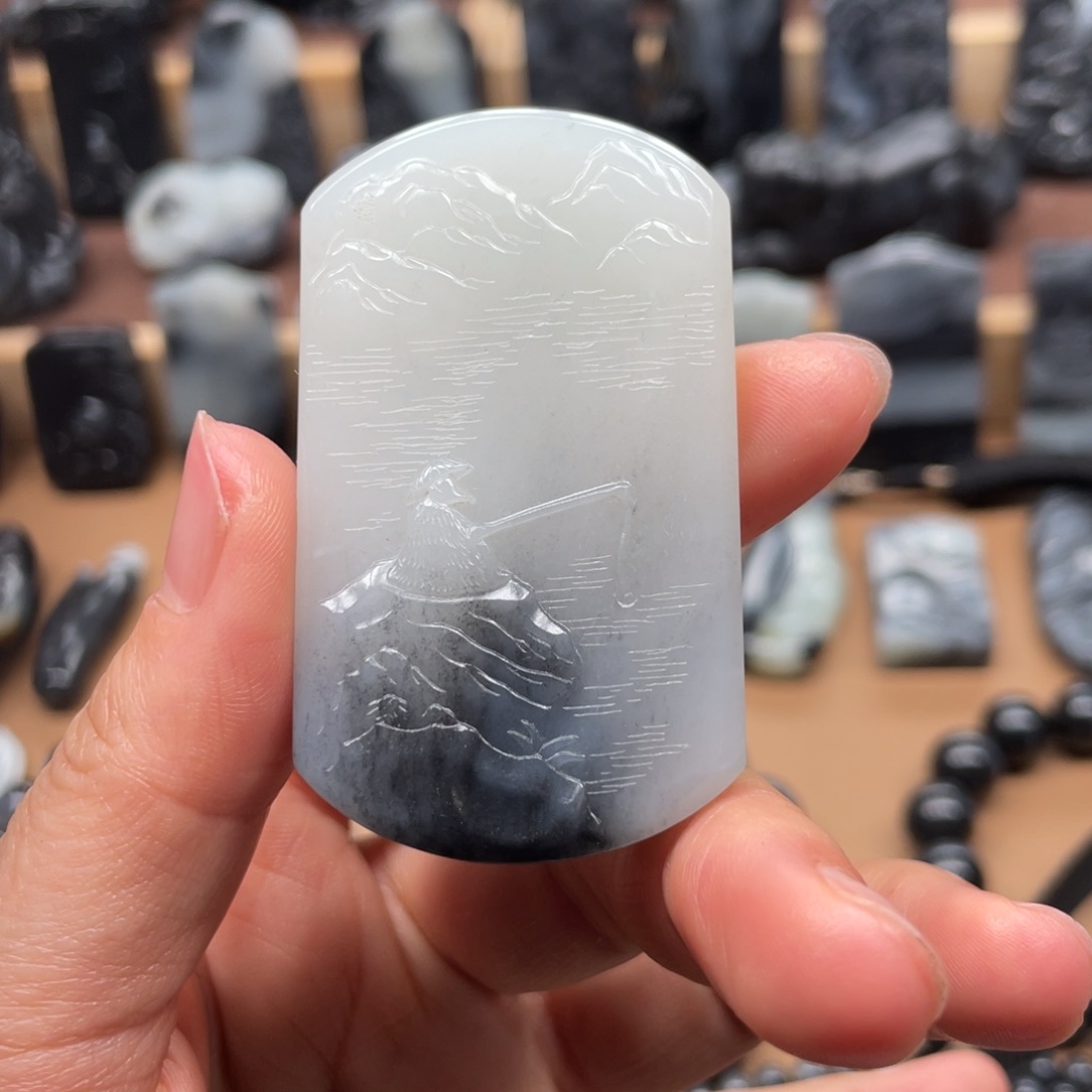 和田玉颈饰未镶嵌晓**…