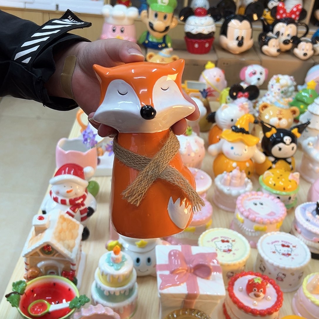 摆件陶瓷等行业的产品