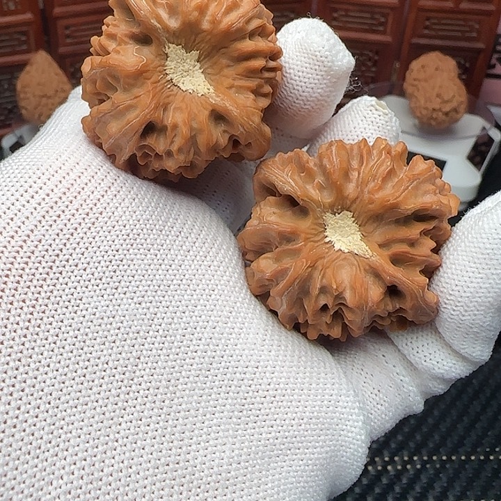 文玩核桃吊坠龙门涧42大凹底福利