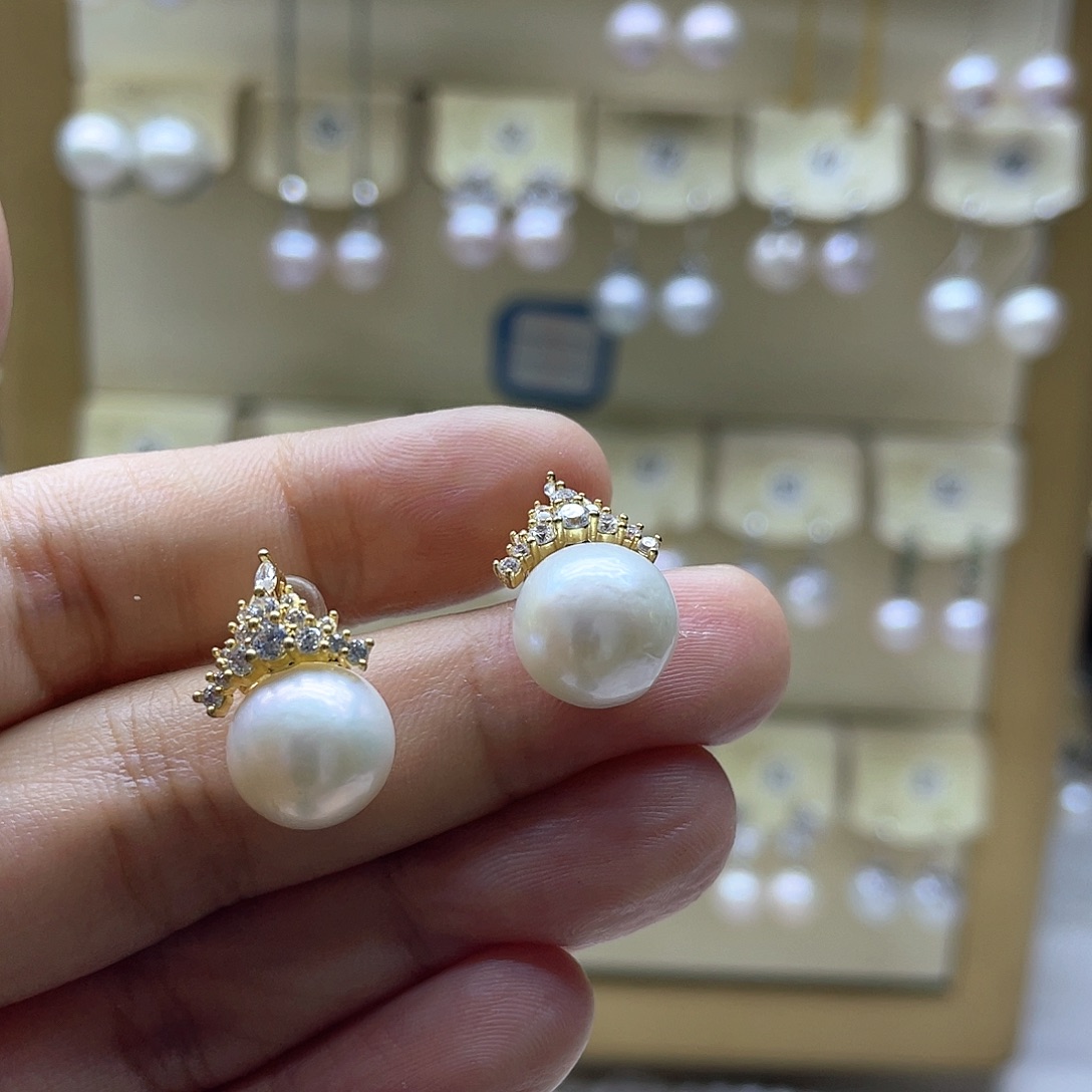 银S925镶嵌淡水珍珠耳饰