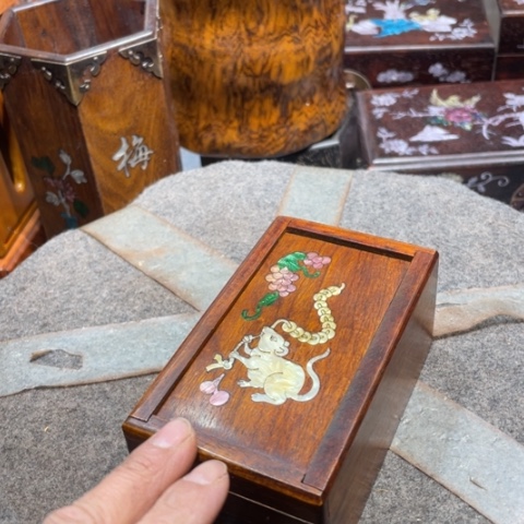 木盒子1111111111111