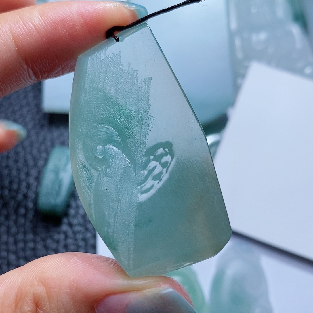 定制翡翠未镶嵌毛货付款后确认抛光