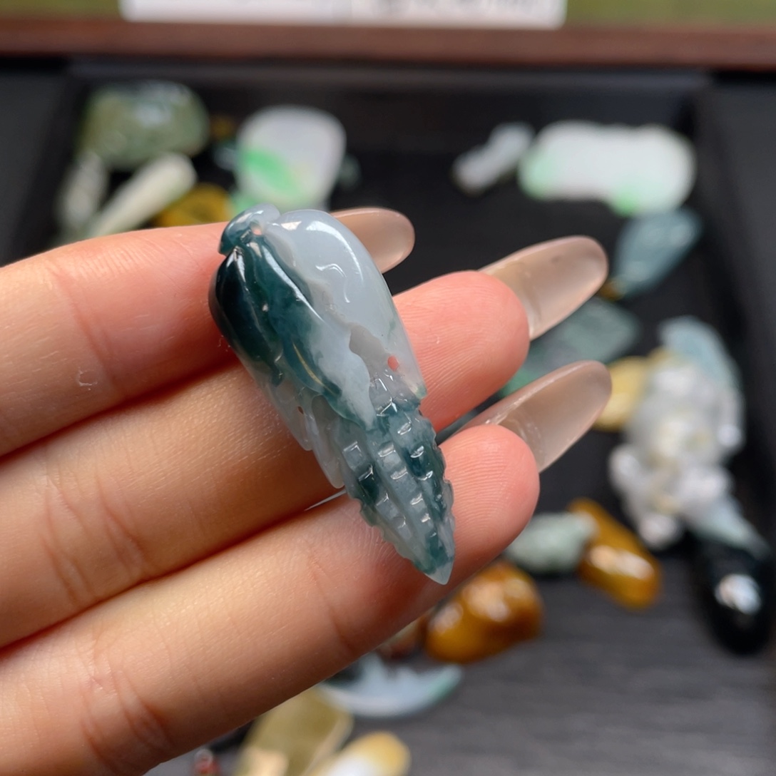 定制翡翠未镶嵌翡翠