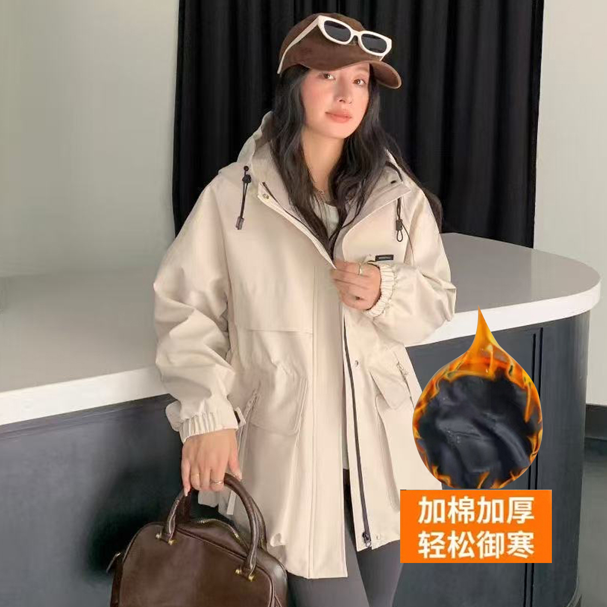 大码女装秋装新款风衣外套胖妹妹中长款连帽工装冲锋衣宽松收腰