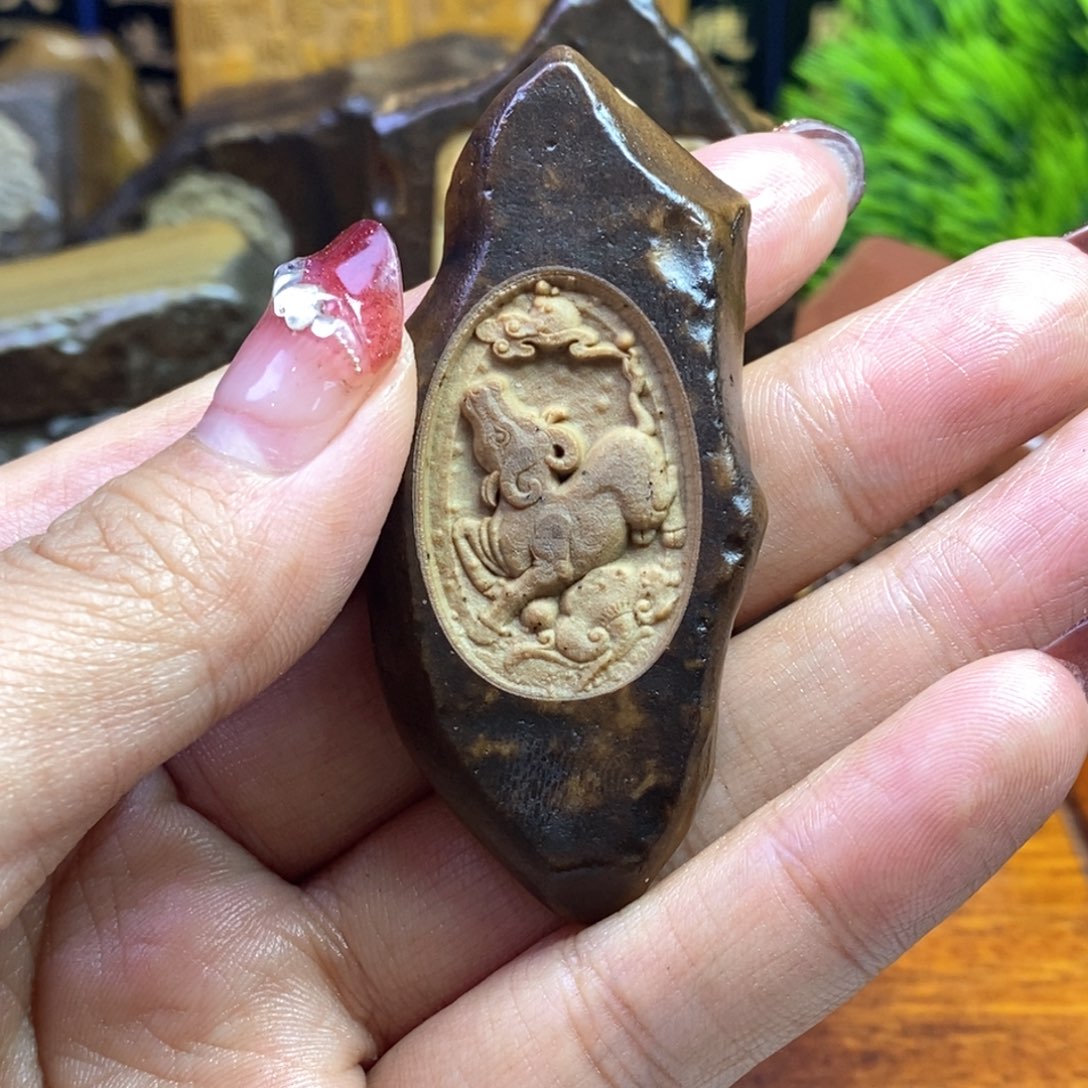 戈壁石2786325886555885