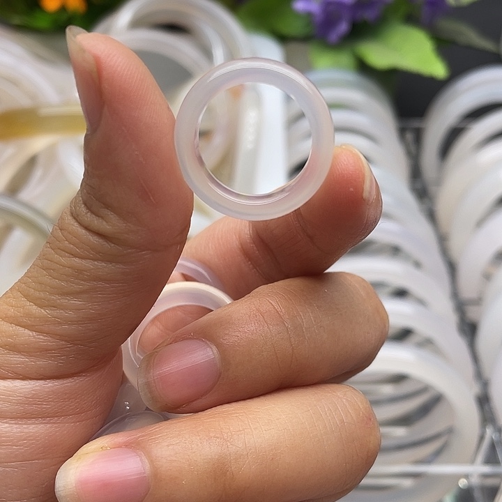 玛瑙/玉髓戒指未镶嵌