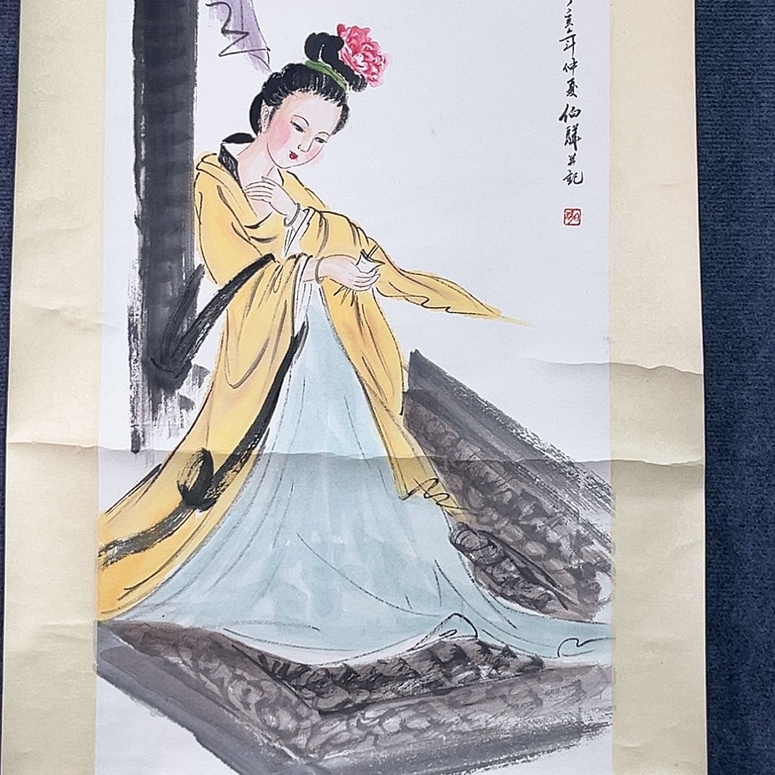 隔空相望又何妨了谁是他眼中那个