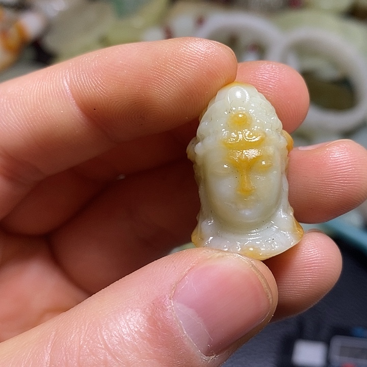 和田玉（糖玉）未镶嵌颈饰