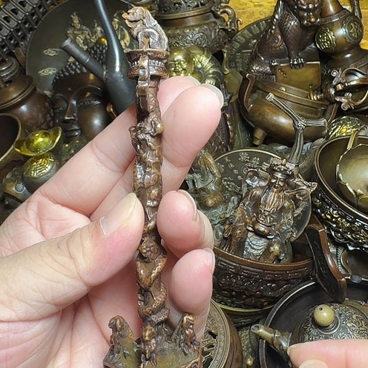 铜器摆件收收藏藏