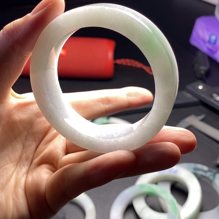 定制翡翠手镯未镶嵌