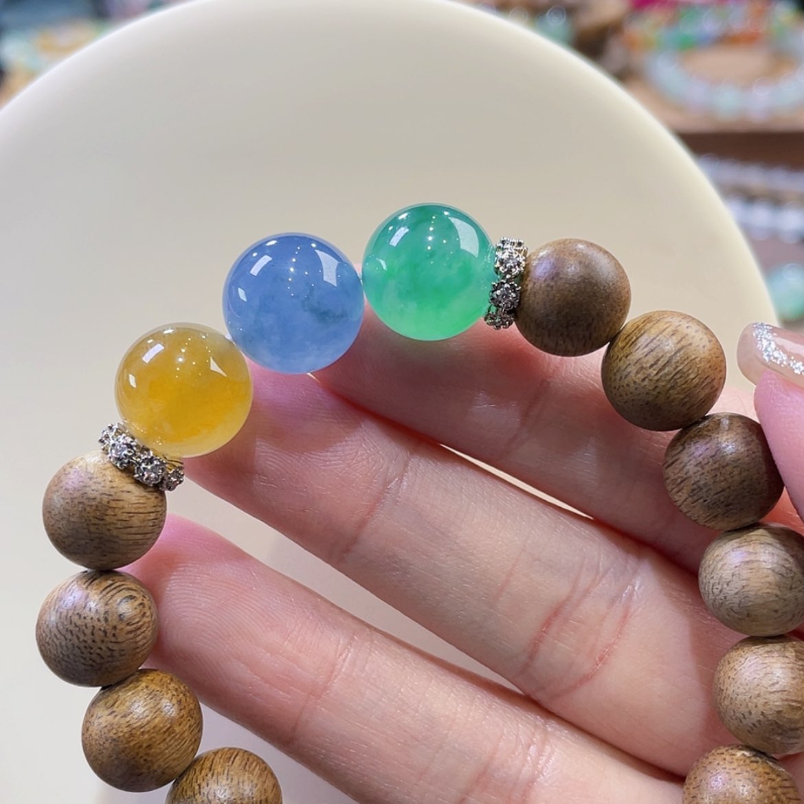 【闪购商品】翡翠颈饰未镶嵌冰黄单颗