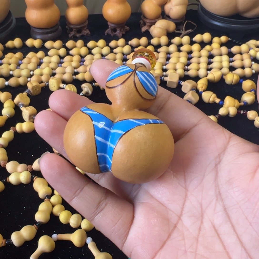 悠***朱有机玻璃金蝉手把