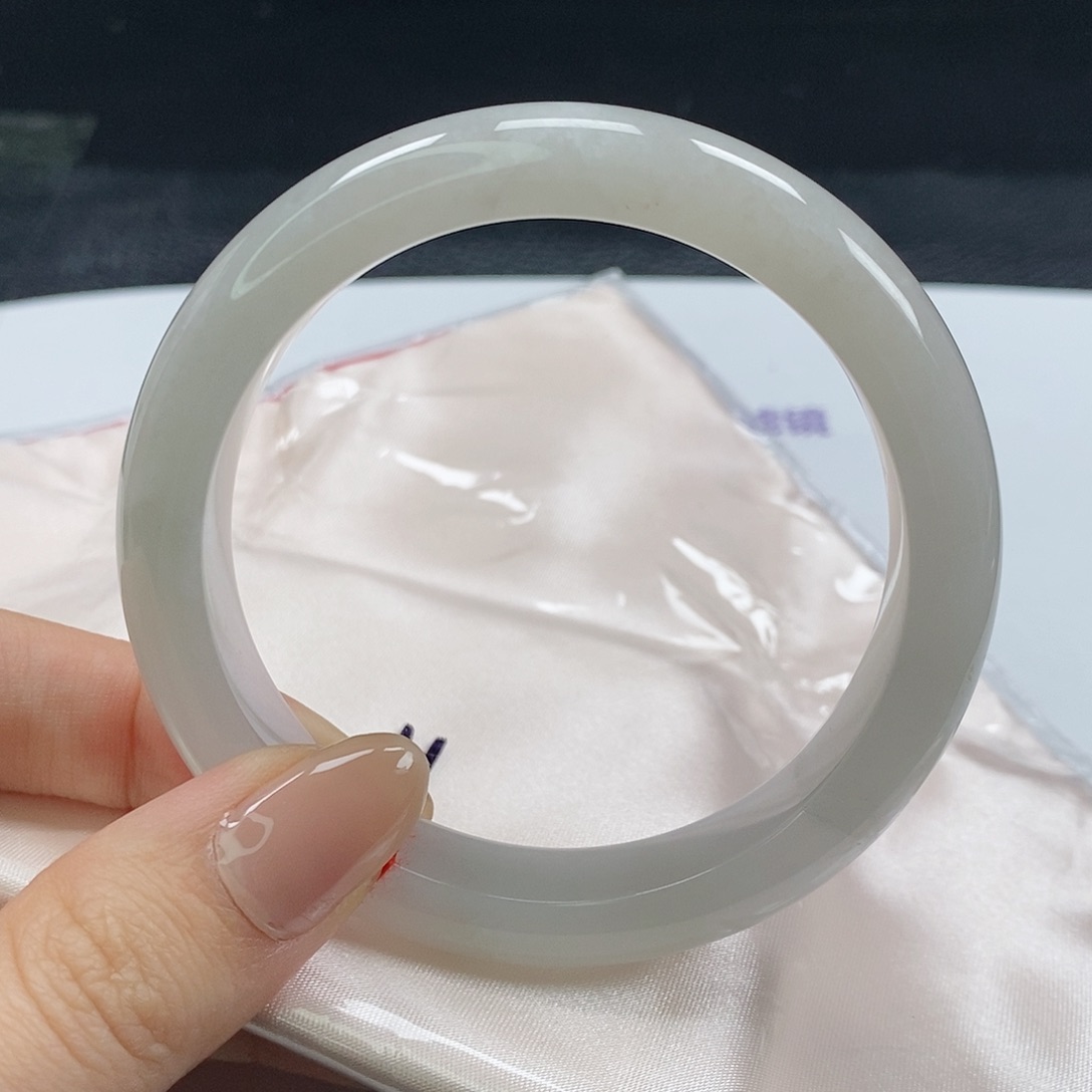 【闪购商品】翡翠手镯未镶嵌227号