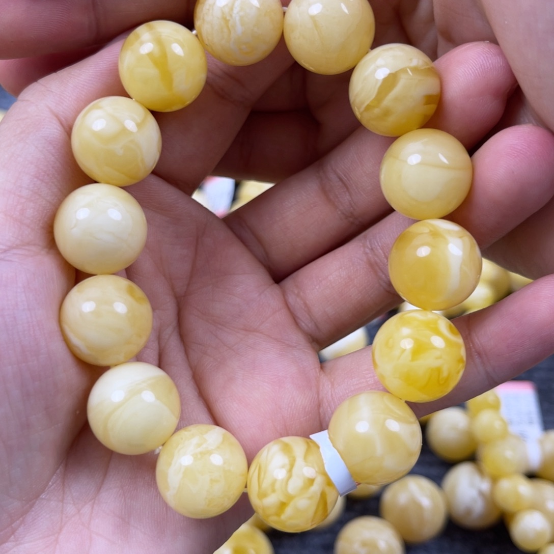 琥珀裸石未镶嵌尺寸15