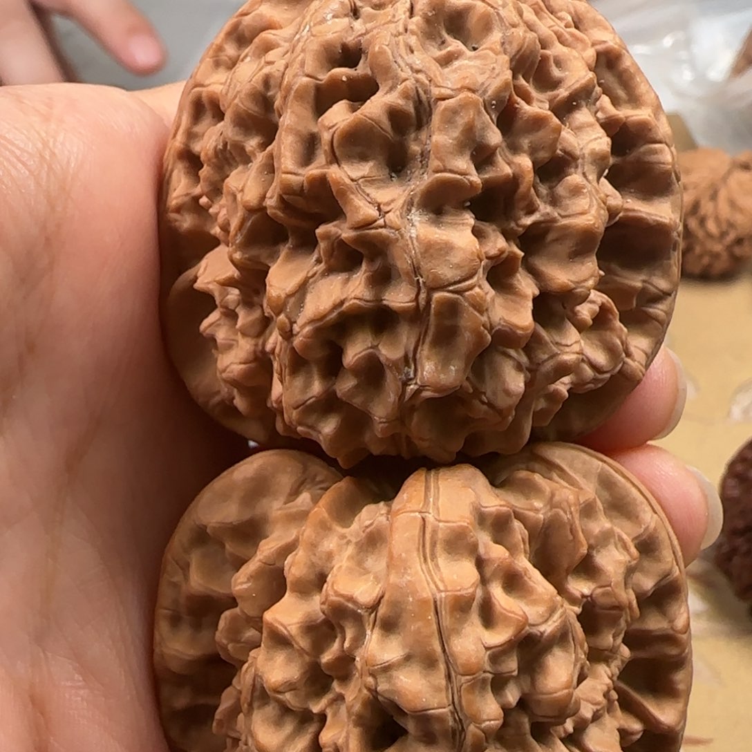 文玩核桃吊坠@***o山地高官28号