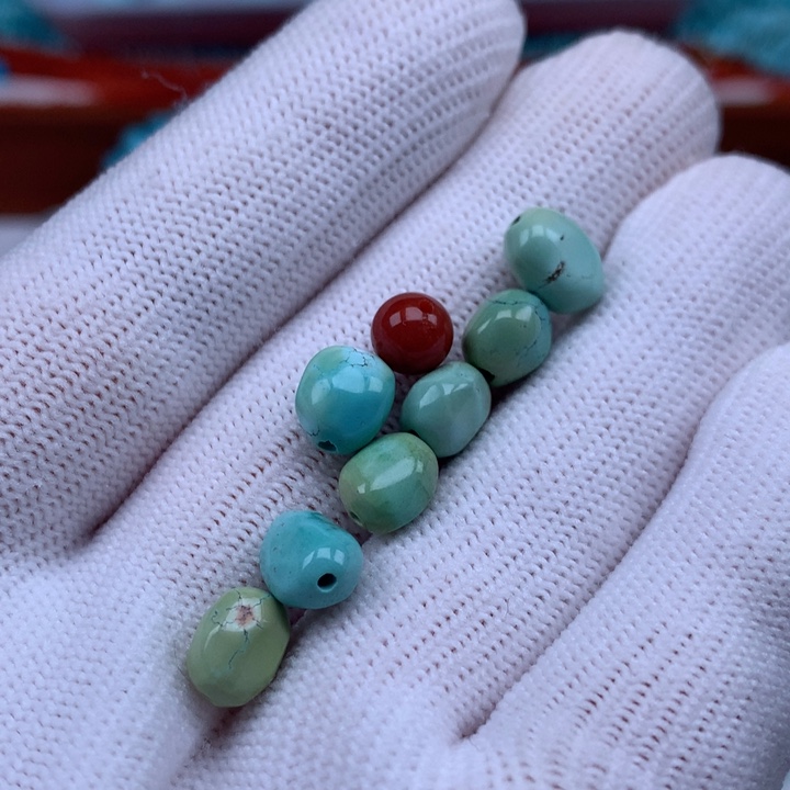 邢***萌南红玛瑙未镶嵌珠宝奇石