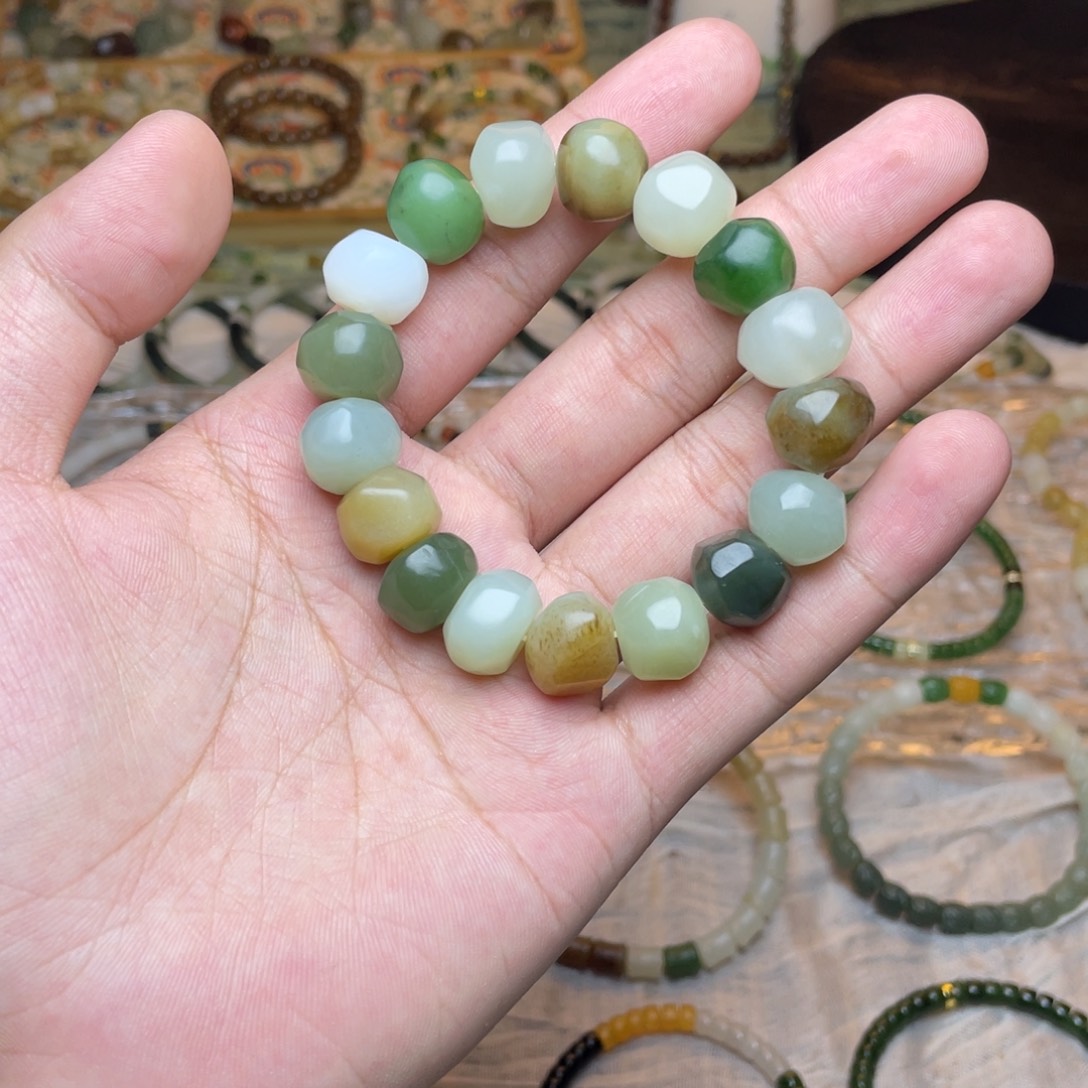 未镶嵌手链和田玉