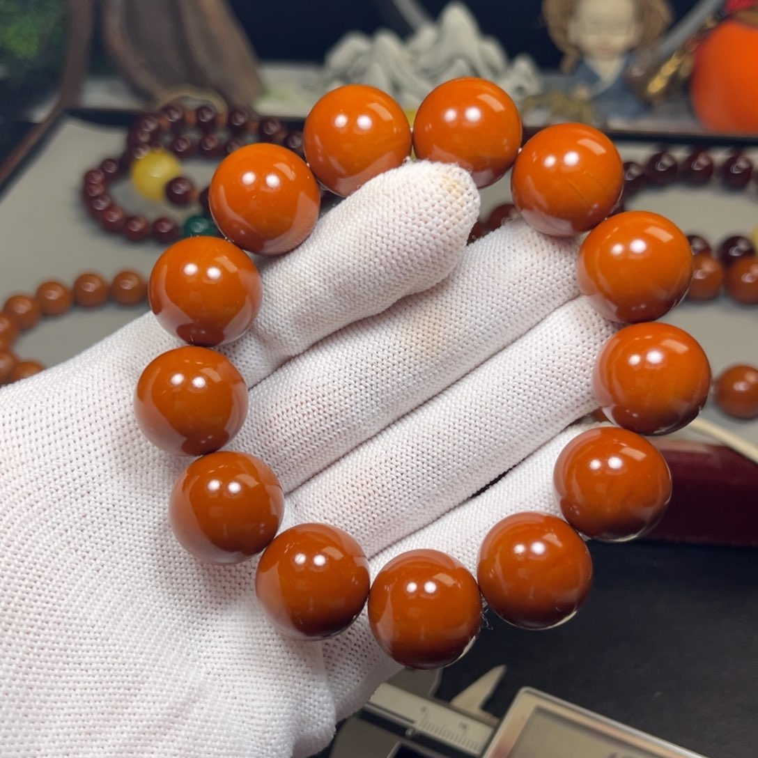 皮***皮吊坠橄榄核18树王铁核精品